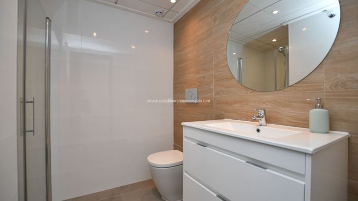 Image No.23-2 Bed Apartment for sale