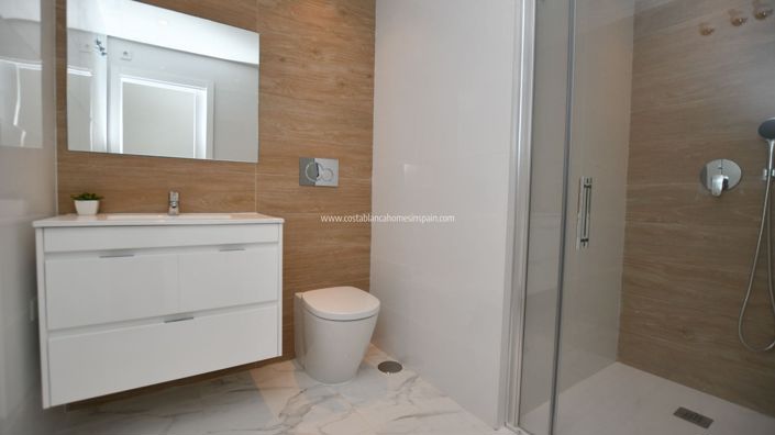 Image No.26-2 Bed Apartment for sale