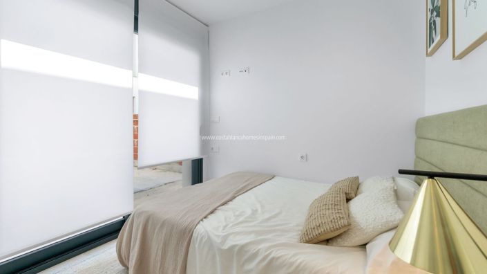 Image No.33-2 Bed Apartment for sale