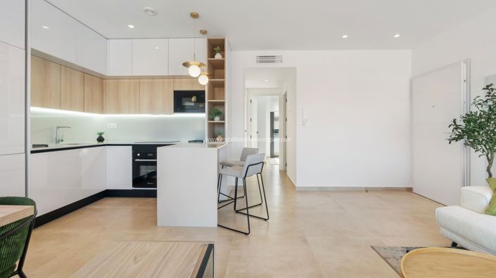 Image No.23-2 Bed Apartment for sale