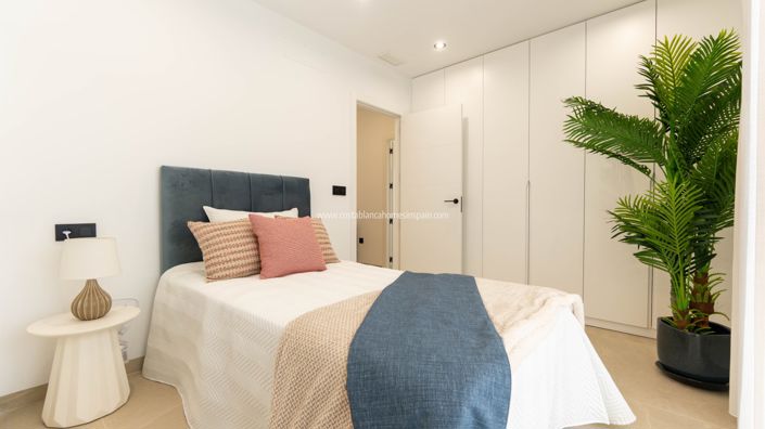 Image No.14-3 Bed Villa for sale