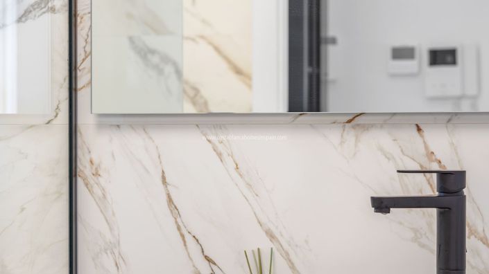 Image No.26-3 Bed Apartment for sale