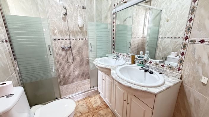 Image No.8-Appartement de 2 chambres à vendre à Orihuela Costa