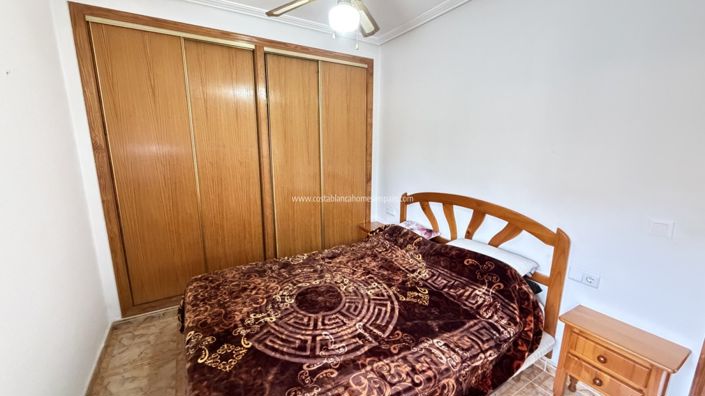 Image No.9-Appartement de 2 chambres à vendre à Orihuela Costa