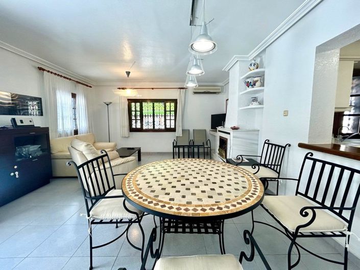 Image No.6-4 Bed Villa for sale