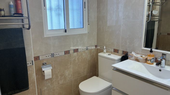 Image No.19-2 Bed Apartment for sale