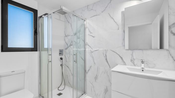 Image No.16-2 Bed Apartment for sale