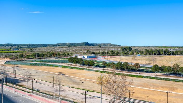 Image No.19-2 Bed Apartment for sale