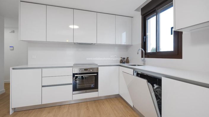 Image No.24-2 Bed Apartment for sale