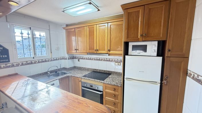 Image No.7-2 Bed Property for sale