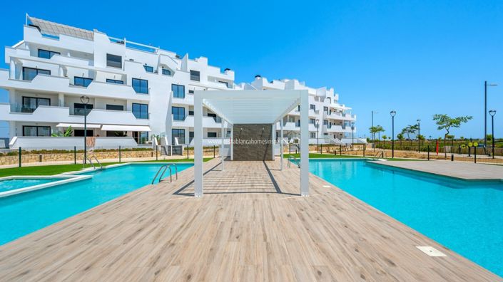 Image No.2-2 Bed Apartment for sale