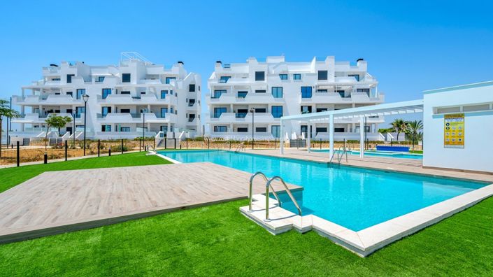 Image No.27-2 Bed Apartment for sale