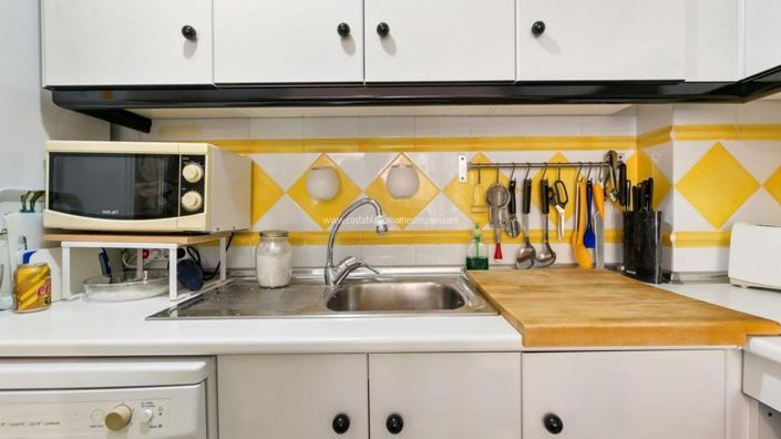 Image No.9-3 Bed Apartment for sale