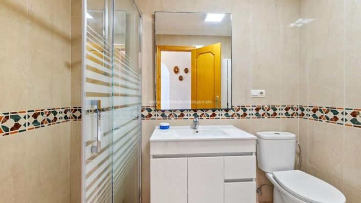 Image No.13-2 Bed Apartment for sale