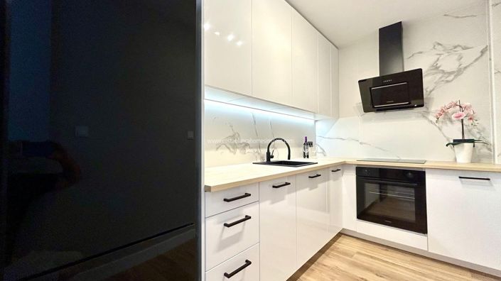 Image No.8-3 Bed Townhouse for sale