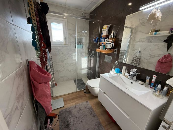 Image No.23-3 Bed Villa for sale