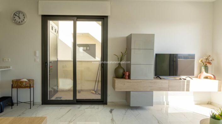 Image No.11-2 Bed Apartment for sale