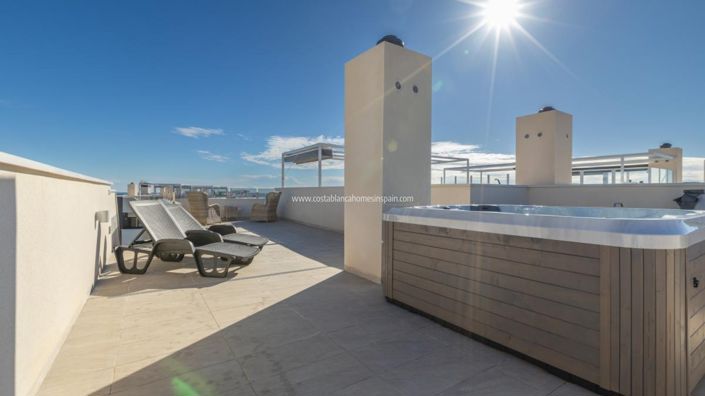 Image No.15-2 Bed Apartment for sale