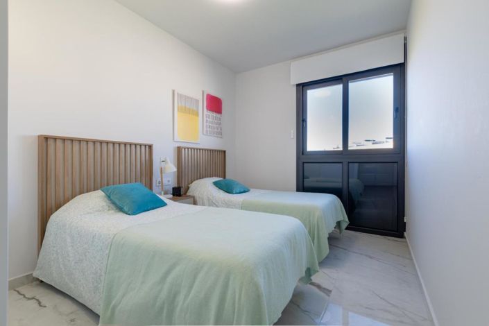 Image No.9-2 Bed Apartment for sale