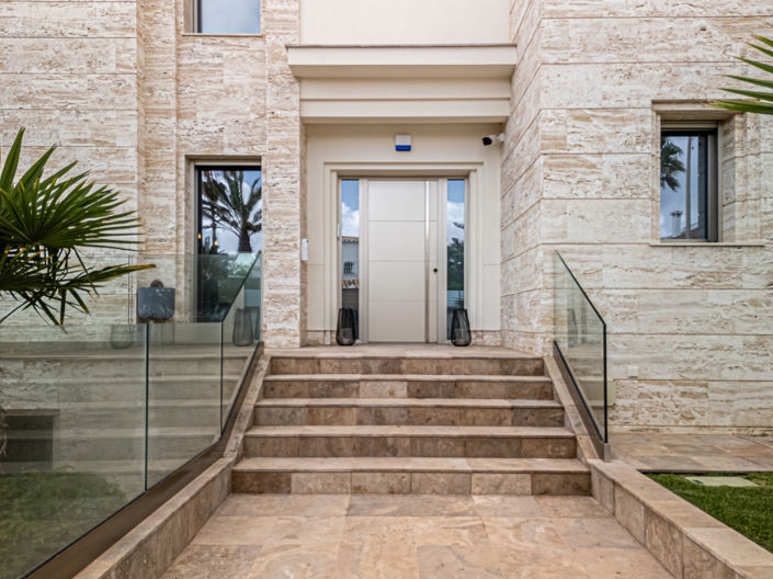 Image No.26-6 Bed Villa for sale