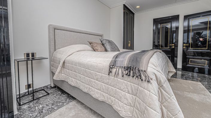 Image No.48-Villa de 6 chambres à vendre à La Zenia