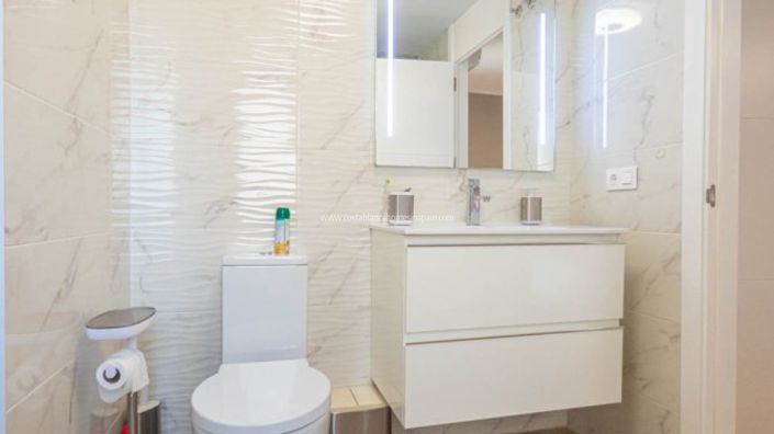 Image No.20-Appartement de 2 chambres à vendre à Villamartin