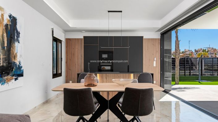 Image No.13-3 Bed Villa for sale