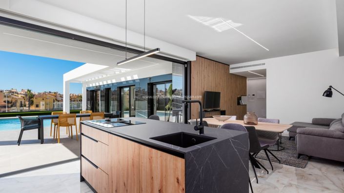 Image No.16-3 Bed Villa for sale