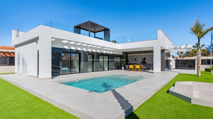 Image No.3-3 Bed Villa for sale