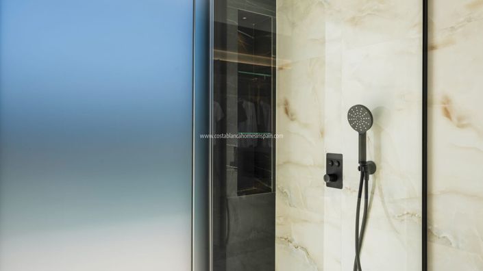 Image No.32-3 Bed Villa for sale