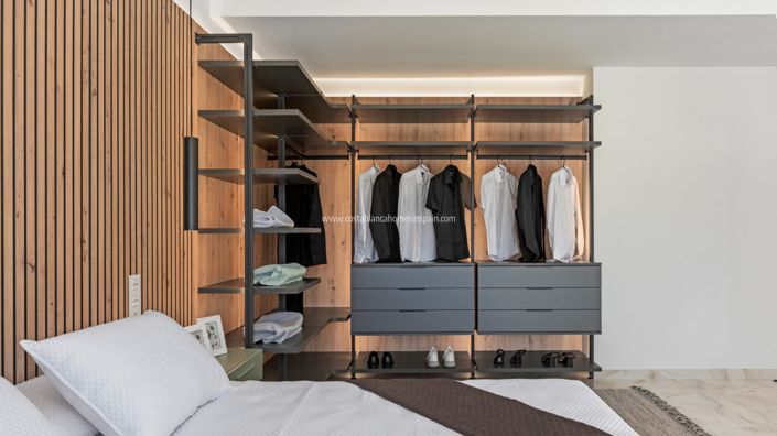 Image No.33-3 Bed Villa for sale