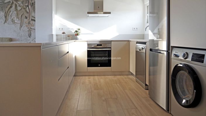 Image No.30-2 Bed Apartment for sale