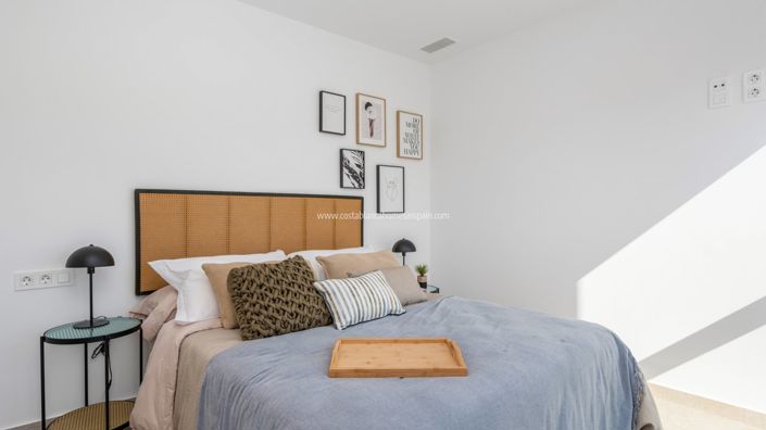 Image No.19-3 Bed Villa for sale