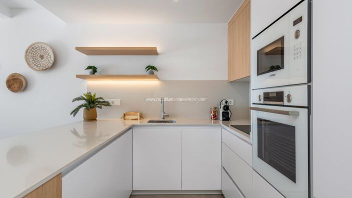 Image No.9-3 Bed Villa for sale