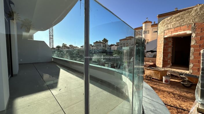 Image No.3-Appartement de 3 chambres à vendre à Playa Flamenca