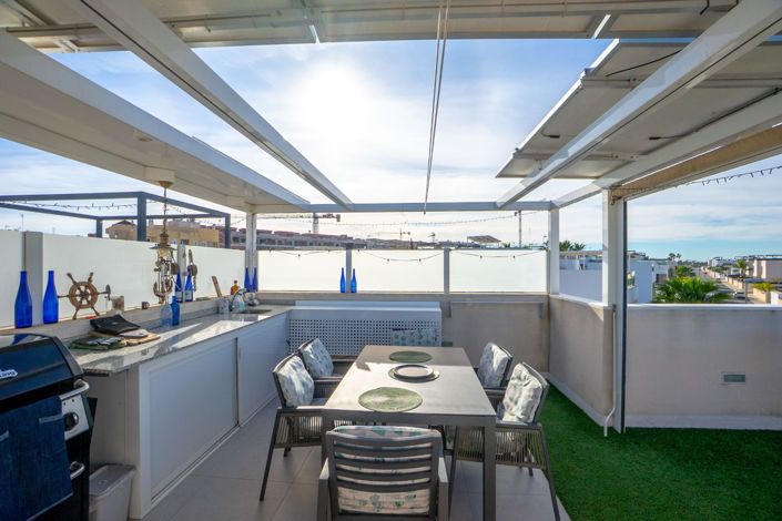 Image No.25-2 Bed Villa for sale