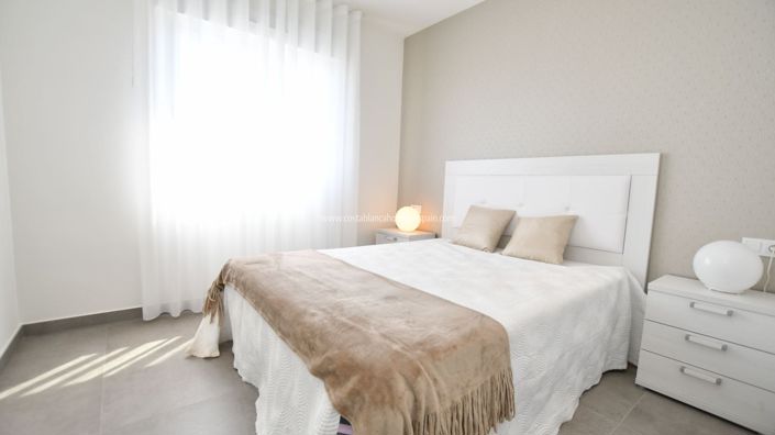 Image No.19-2 Bed Apartment for sale