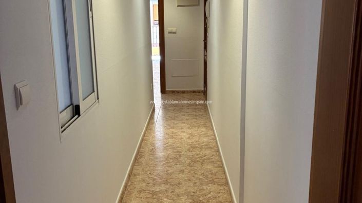 Image No.12-3 Bed Apartment for sale