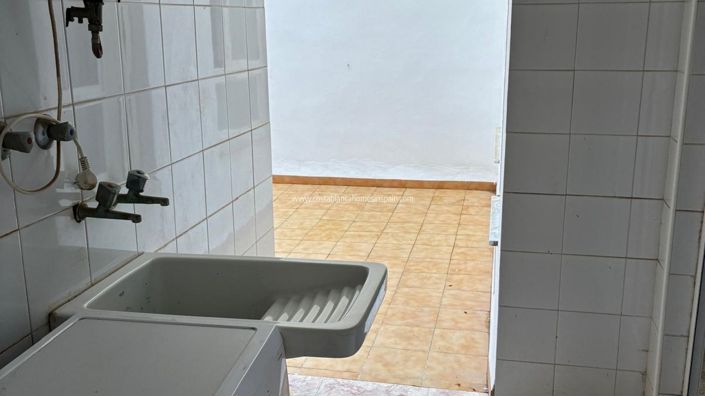 Image No.33-3 Bed Apartment for sale