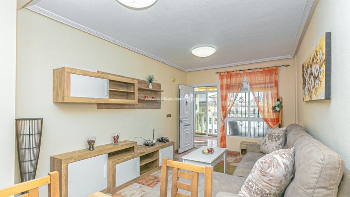 Image No.12-2 Bed Apartment for sale