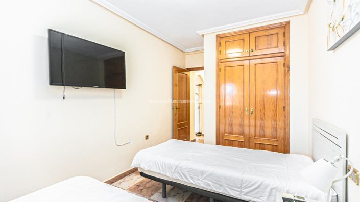 Image No.21-2 Bed Apartment for sale