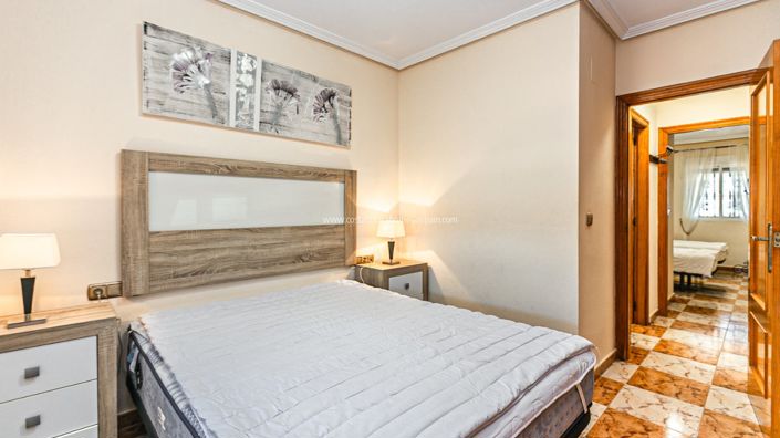 Image No.26-2 Bed Apartment for sale