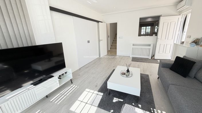 Image No.2-Villa de 3 chambres à vendre à Los Dolses