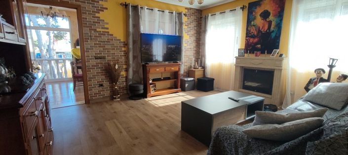 Image No.7-2 Bed Property for sale