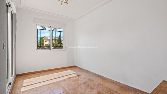 Image No.21-Villa de 3 chambres à vendre à Orihuela Costa