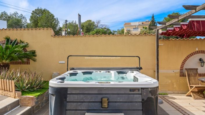 Image No.31-Villa de 3 chambres à vendre à Orihuela Costa