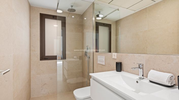 Image No.14-3 Bed Villa for sale