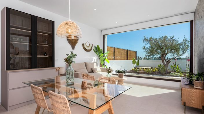 Image No.6-3 Bed Villa for sale