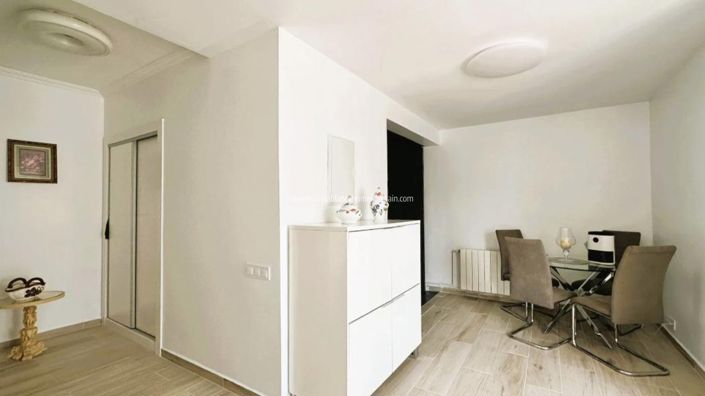 Image No.21-5 Bed Villa for sale