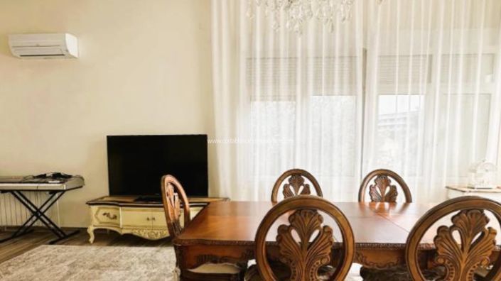 Image No.5-5 Bed Villa for sale